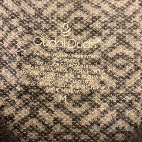 Cuddle Duds Thermal Pajamas - Picture 5 of 5